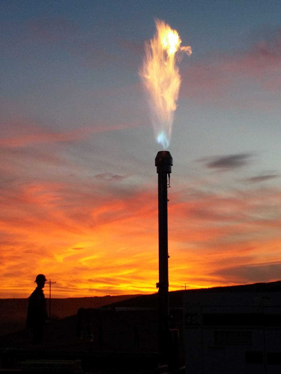 Fast Gas Low Pressure Flares