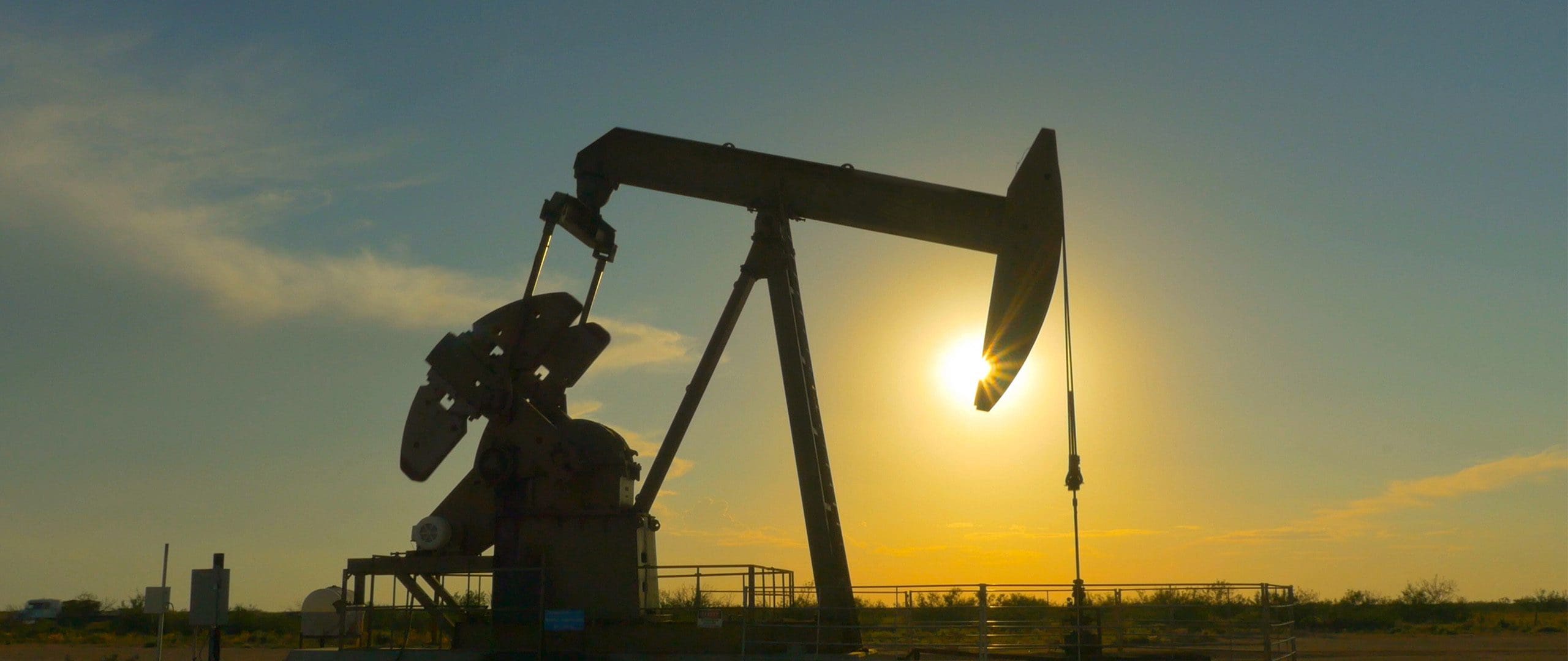 Oil Rig in the Sunset Near DBI Manufacturing -Industry Insights Blog