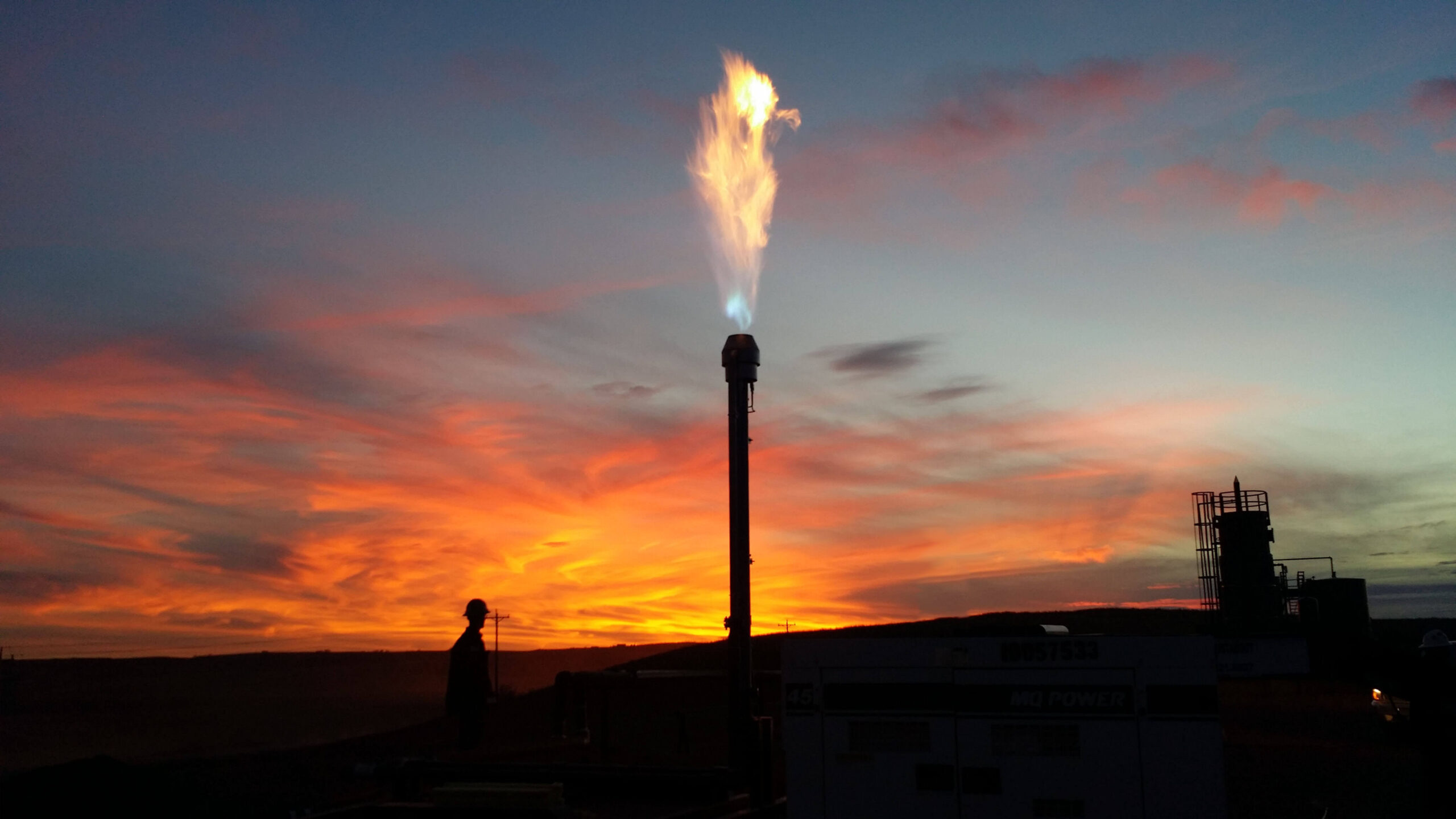 D.B.I. Low Pressure Flare